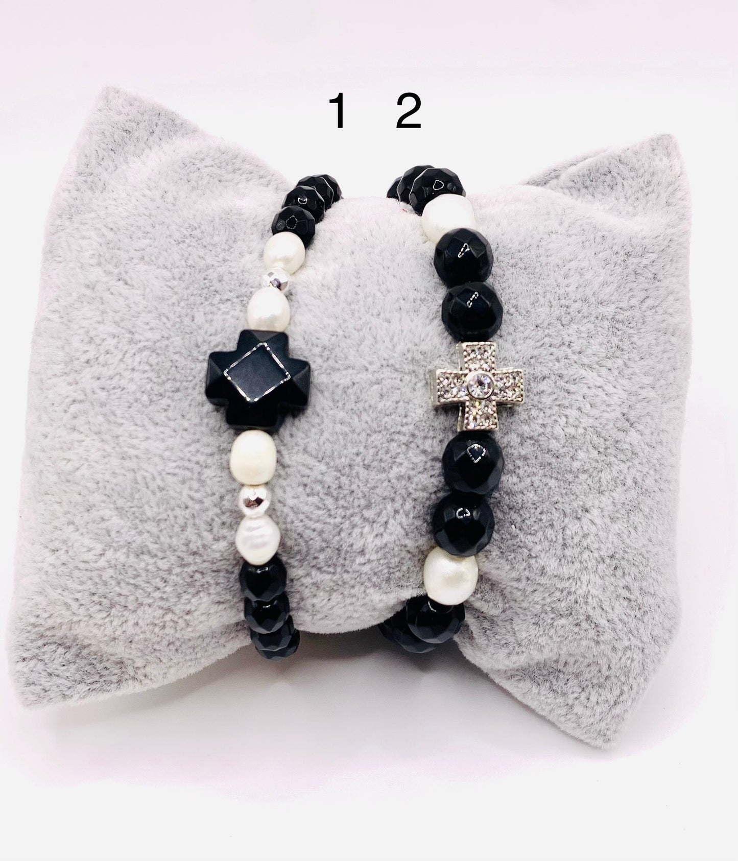 Black faceted