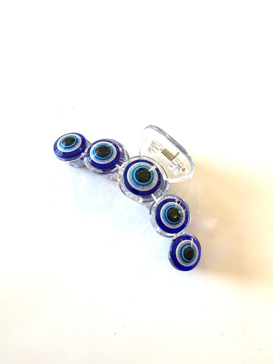 Evil eyes claw clip